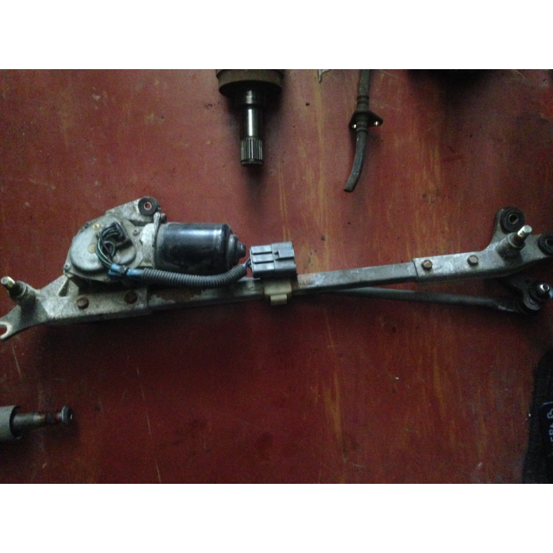 Трапеція двірників з двигуном Honda Civic 1992