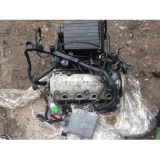 Головка двигуна 1.4 головка блоку циліндрів Honda civic 1996