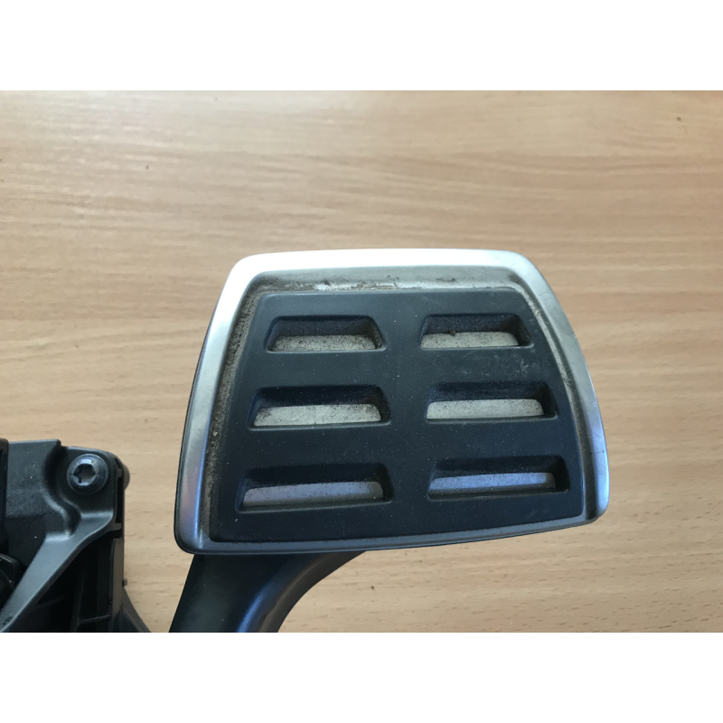 Педаль гальма Skoda Octavia (A7) 2013 - 5Q1723142B