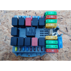 Блок запобіжників 69501171 IVECO Daily 2006-2011 рік 2.3 дизель з європ