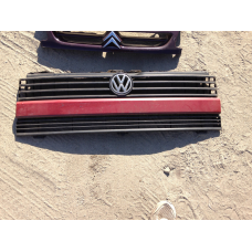 Передня решітка радіатора панель Volkswagen Transporter Т4
