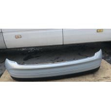 Бампер задній Renault clio 2, 2001-2005; 8200068693