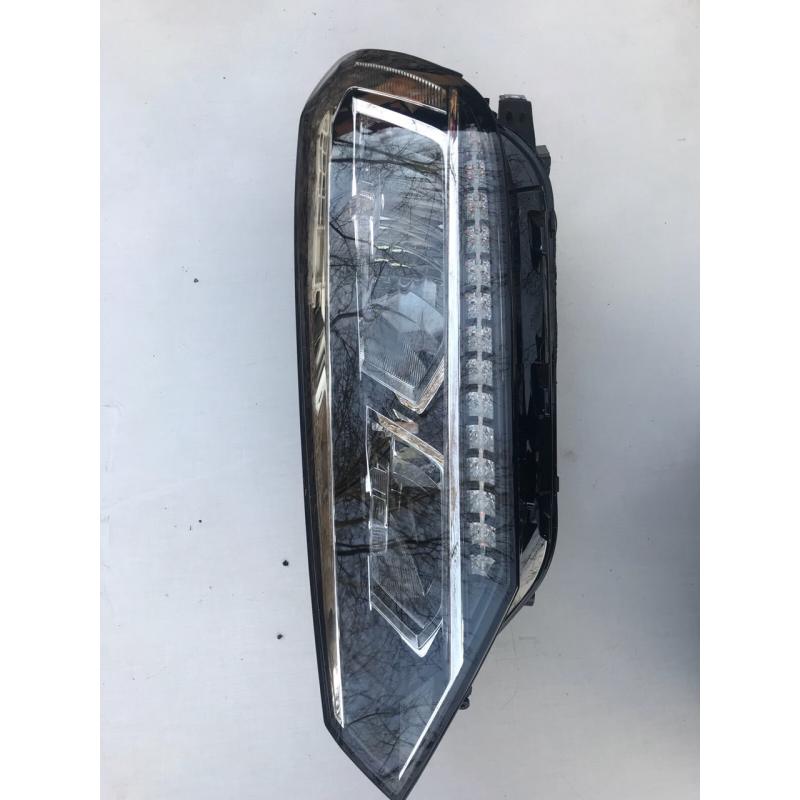ФАРА ПЕРЕДНЯ ЛІВА FULL LED VOLKSWAGEN TOURAN III 5TB941773B