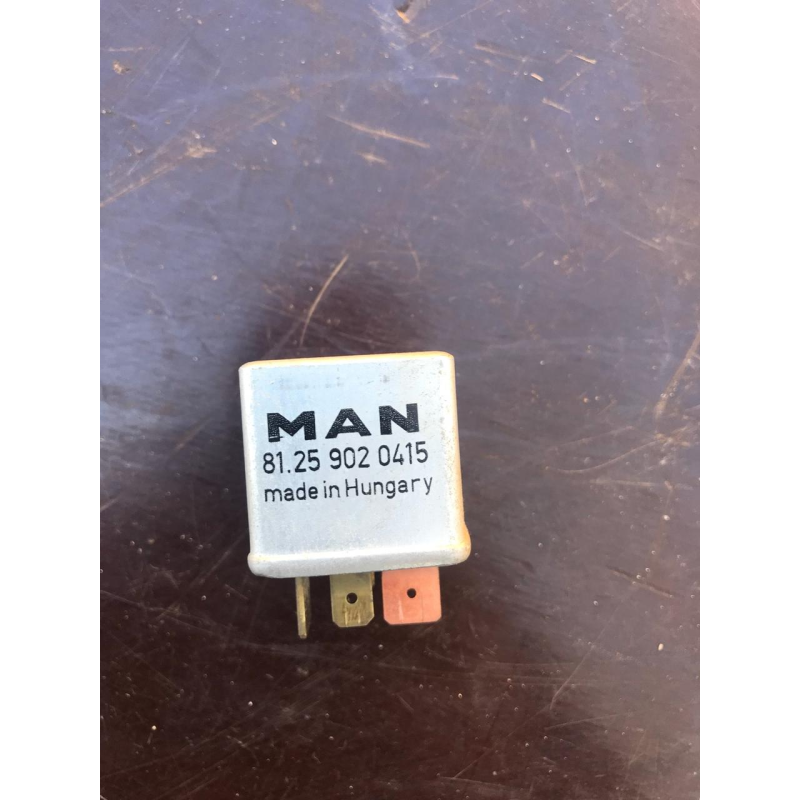 Реле MAN 81.25 902 0415