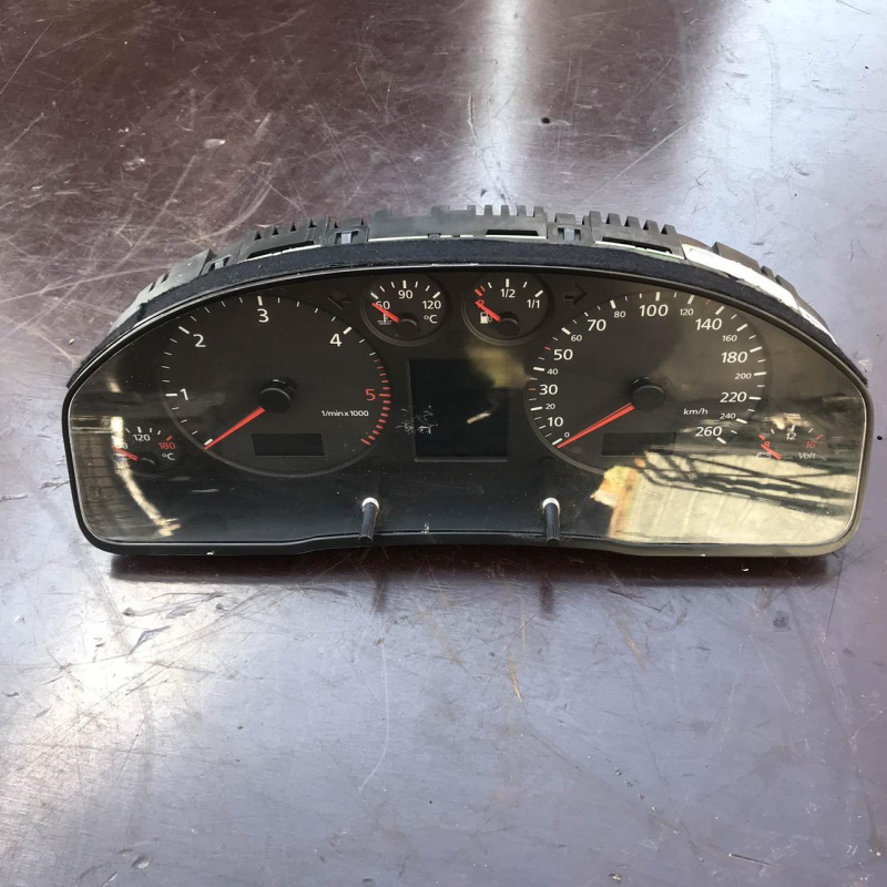 Приладова панель 4b0 920 932 до Audi A6 С5
