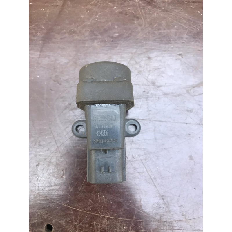 Датчик удару б/у для авто Honda Civic 359105046010