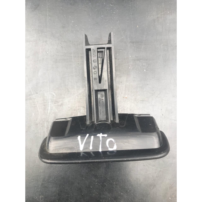 Ручка вимкнення стоянкового гальма Mercedes Vito/Viano W639 A6394270020