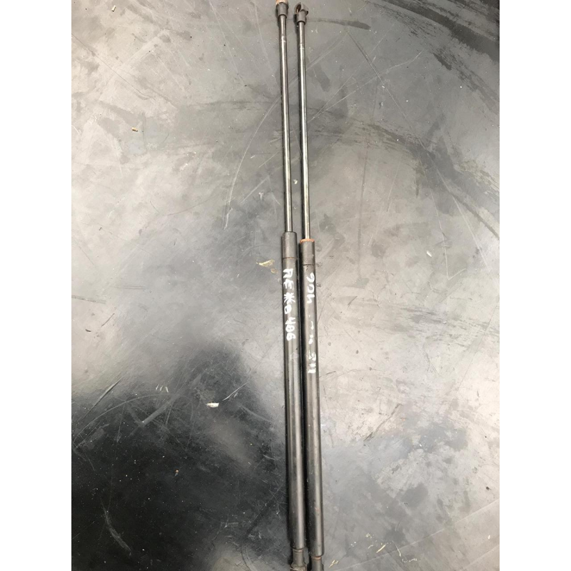 Peugeot 406 /Citroen амортизатор капота 9630662480