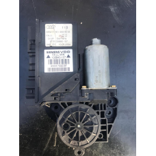 Моторчик склопідіймача передній лівий для Audi A4 (B6) 2000-2004 8E1959801B 130821765