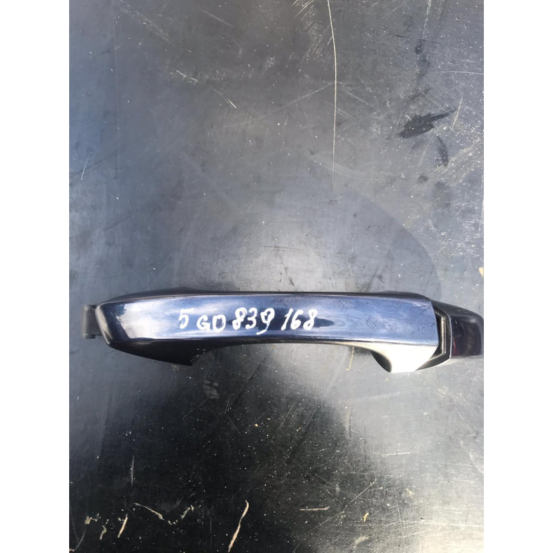 Ручка зовнішня VW GOLF VII SKODA FABIA III 5G0837206 5G0839168D
