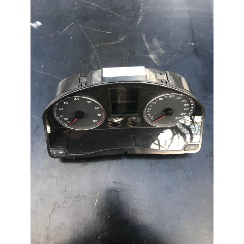 Щиток приладів /Спідометр /Панель Приладів Volkswagen Golf 5 / Golf Plus / Jetta 2003-2008 1K0920861