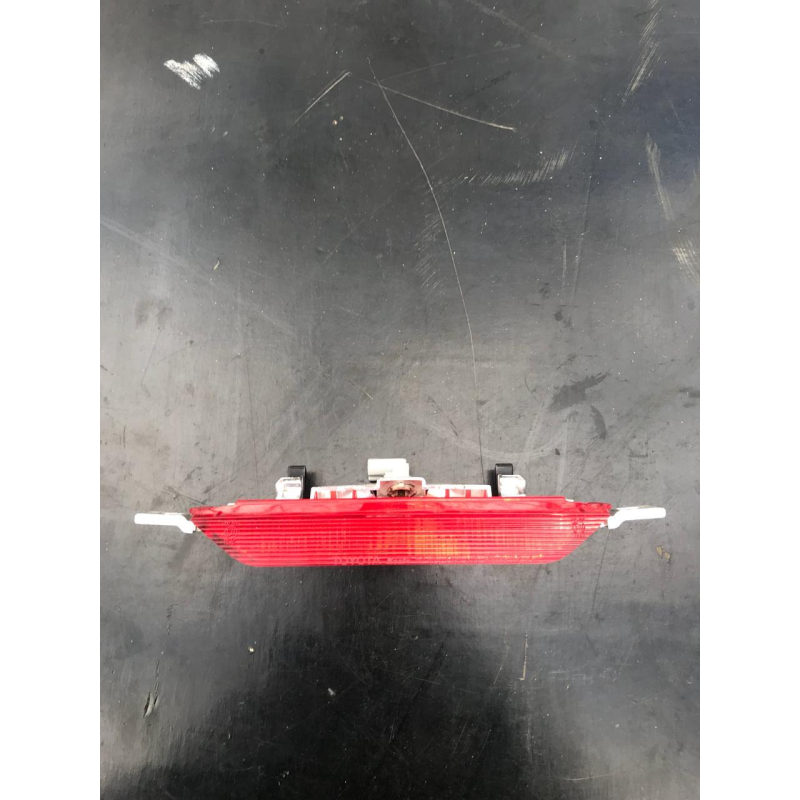 Додатковий стоп-сигнал TOYOTA COROLLA (E12) 52023 52-023