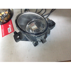 Фара противотуманая ліва NISSAN QASHQAI VALEO 89206411