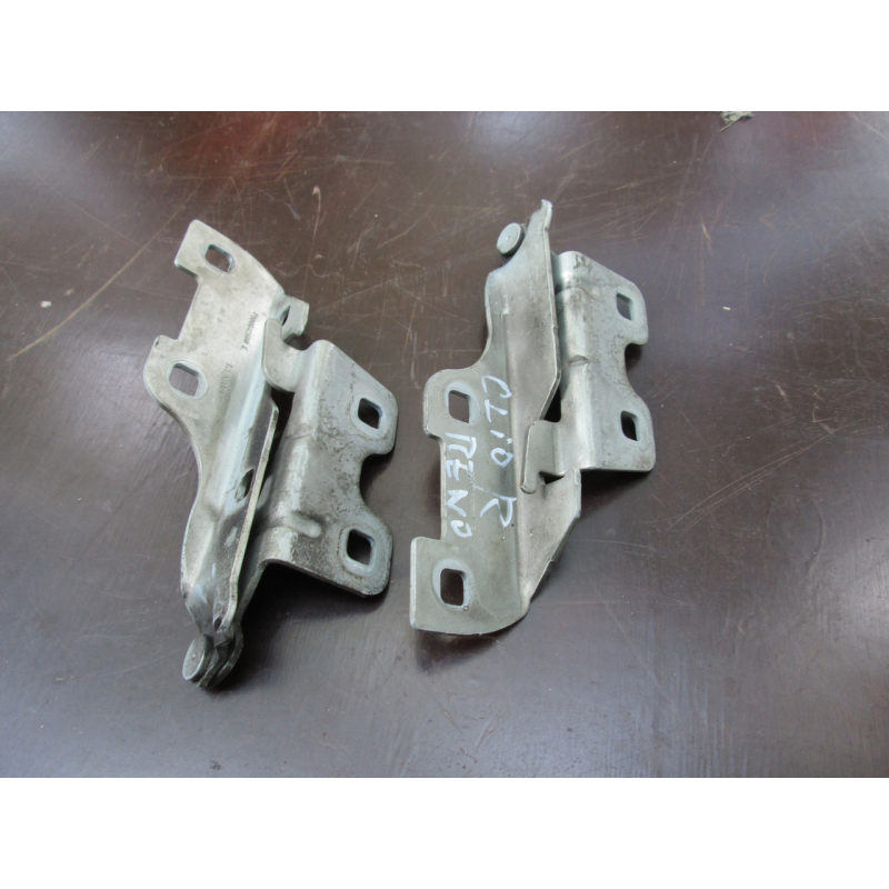 Петля капота ліва/права Renault Clio II 7700842680 7700842681
