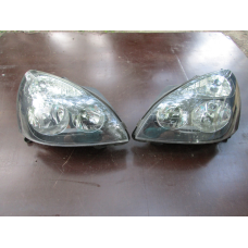 Передня фара ліва/ права Renault Clio II 7701057658 7701057656