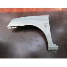 Крило переднє ліве Renault CLIO II 7701473025 RN01002AL