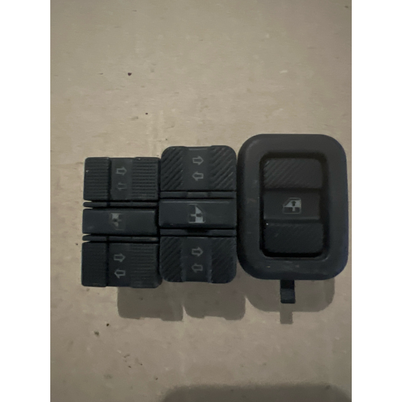 Кнопка стеклоподьемника VW Passat b-3