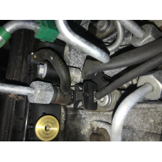 Форсунка уприскування палива Renault 8200206565