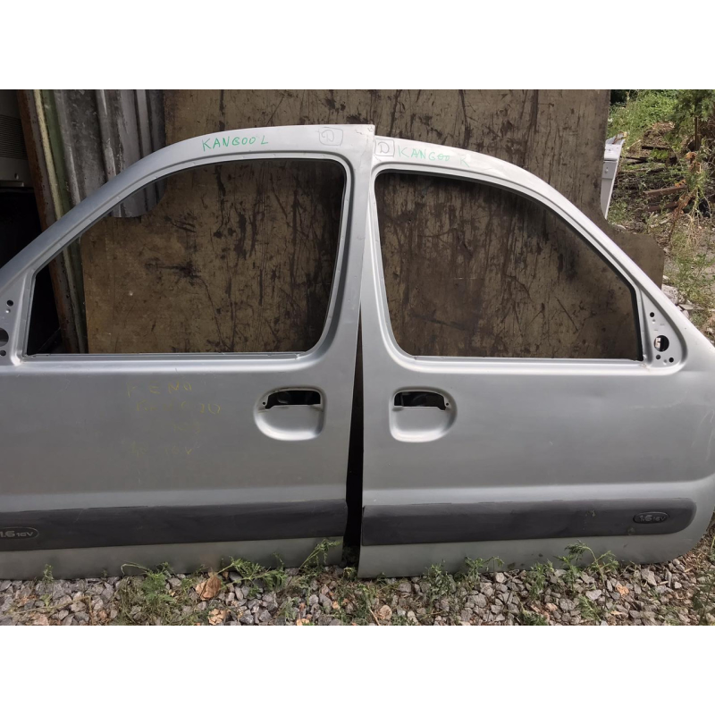 Двері передня ліва RENAULT KANGOO 1997-2007р (, 7751468941, 7751471745)