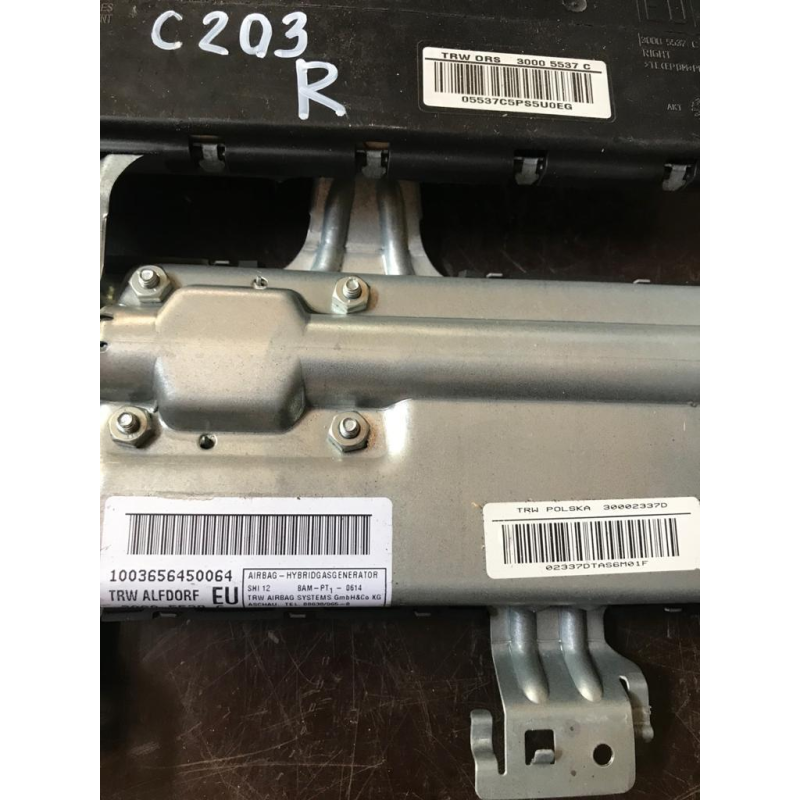 Подушка безпеки в передню ліву/праву двері MERCEDES A2098601405 A2038602105