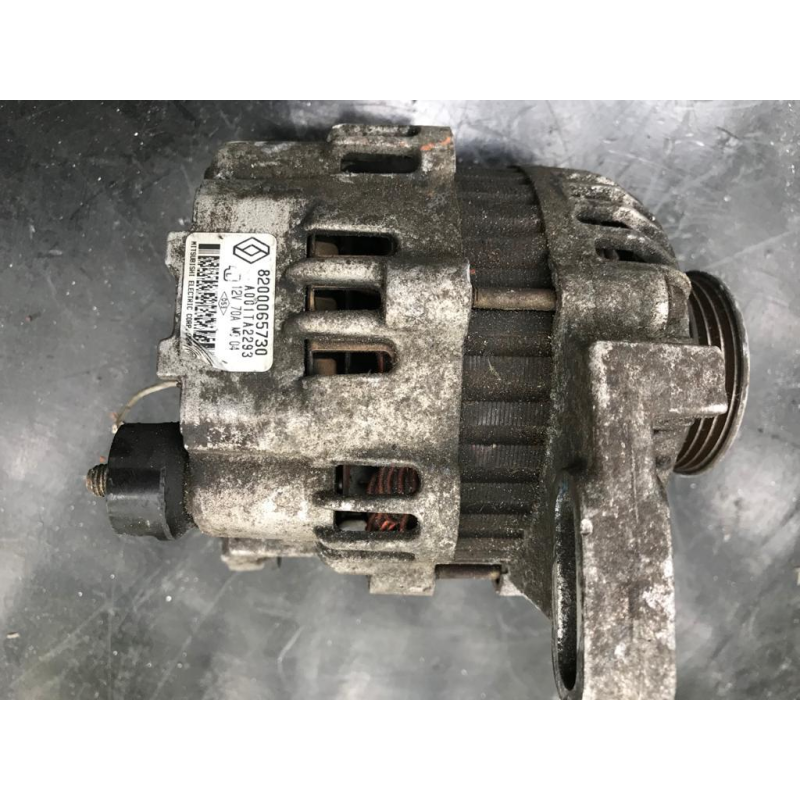 Renault (RVI) генератор (70 A, 14 B) 8200065730 A001TA2293