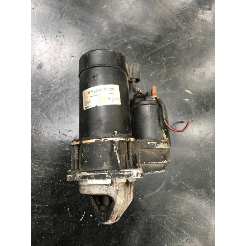 Bosch стартер (1,0 кВт, 12 В) 0986017120 D6RA32