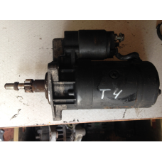 Стартер Volkswagen Transporter T4 2.4 D Bosch 9002338892