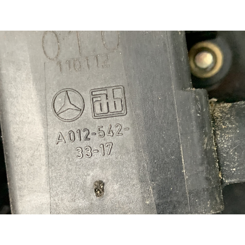 Mercedes датчик положення педалі акселератора (газу) A0125423317