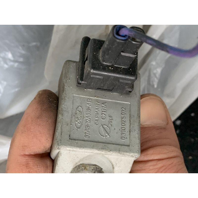 Комутатор запалювання Ford Mondeo 93AB12A019AB