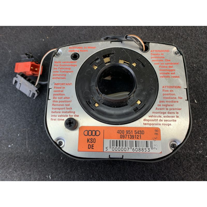 Підрульовий шлейф airbag (контактне кільце керма) на Audi A4 B5 4D0951543D