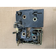 Замок кришки багажника Volkswagen Passat B3-B4