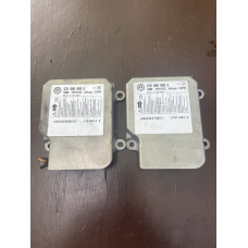 Блок керування подушками безпеки Skoda Fabia 1C0909605K