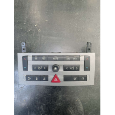 Блок керування клімат контролем PEUGEOT 407 04-11 96533783YW