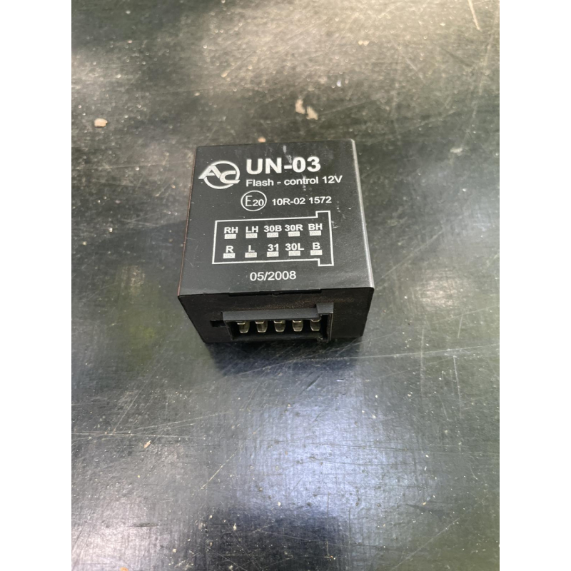 Реле блока керування Flash-Control Ford Focus II 10R021572 10R-021572