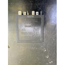 4B0955531A VAG реле керування склоочисником