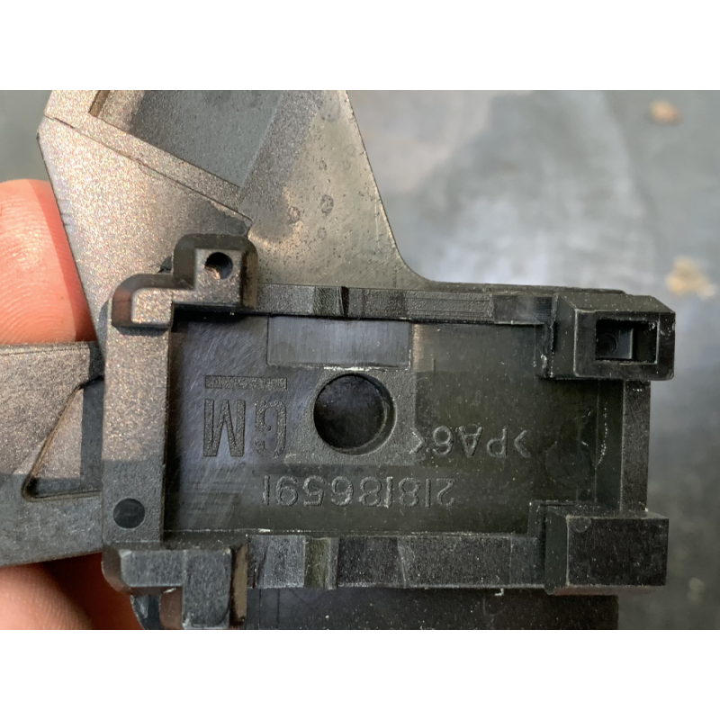 Ручка відкривання капота на Opel Astra H/Zafira B 218186591