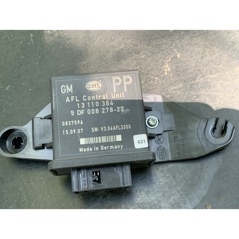 Модуль блок керування ксенон Opel Astra H 13110384 0837596