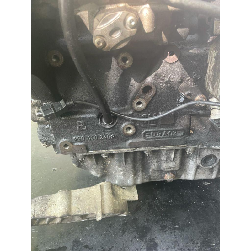 Блок двигуна циліндрів OPEL Y20DTH Opel Zafira Astra Vectra 2,0DTI 90400240