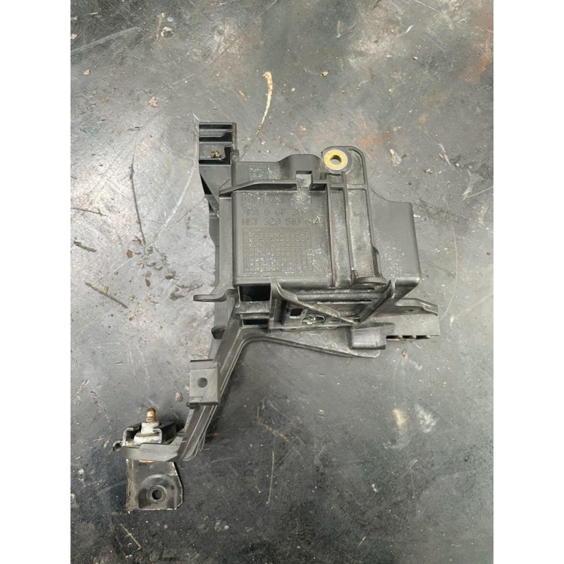 Кронштейн кріплення ABS Opel Astra H 13214940