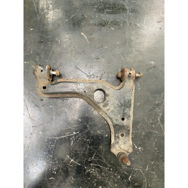 Передній правий важіль Opel Astra H/Zafira B 1.9 cdti 09228465
