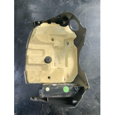 Кожух кермової колонки нижній Opel Astra H 13236662