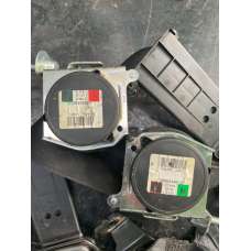 Ремінь безпеки передній лівий/правий Opel Astra H/Zafira B 560834901D 560834801D