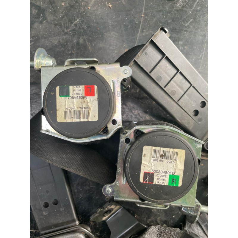 Ремінь безпеки передній лівий/правий Opel Astra H/Zafira B 560834901D 560834801D Ремінь безпеки передній лівий/правий Opel Astra H/Zafira B 560834901D 560834801D