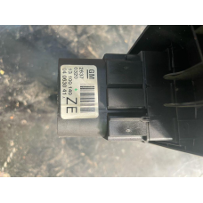 Перемикач світла Opel Astra H/Zafira B 13100140
