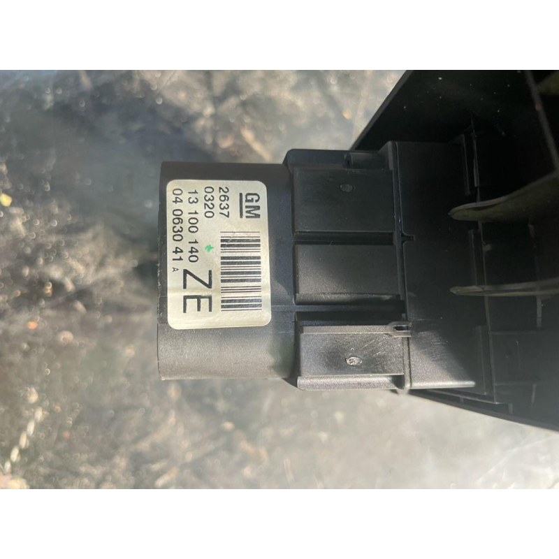 Перемикач світла Opel Astra H/Zafira B 13100140 Перемикач світла Opel Astra H/Zafira B 13100140