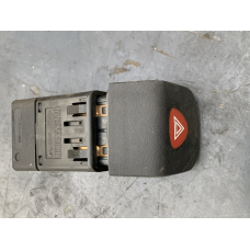 Вмикач аварійних ліхтарів Renault Kangoo 01525177