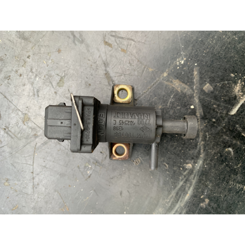 Клапан керування EGR Renault Kangoo 1.9D 1998-2008 7700102545