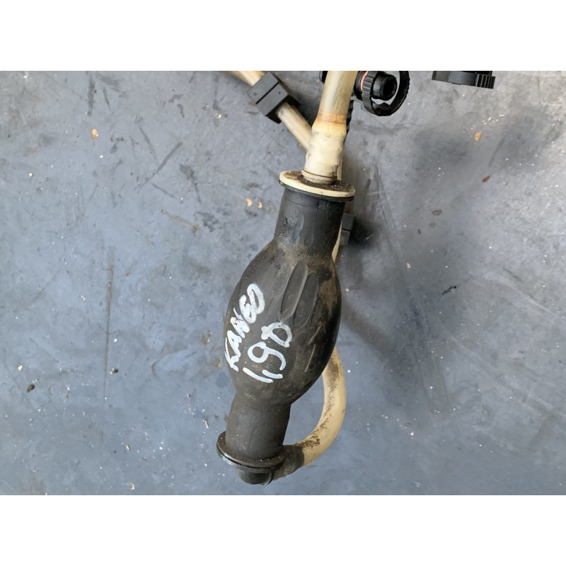 Паливна трубка з грушею підкачування (довга) на Renault Kangoo 7700113176 7700115859