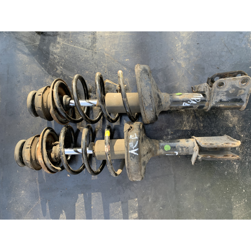 Амортизатор передній (стійка) Renault Kangoo 8200675686