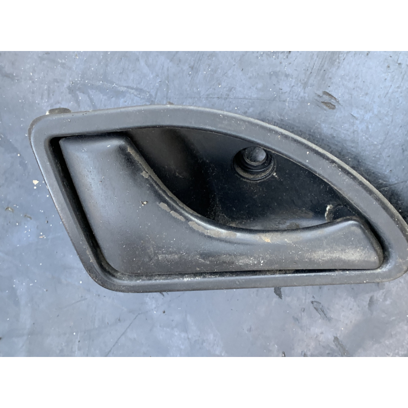 Ручка внутрішня передня ліва Renault Kangoo (97-07) 8200247802